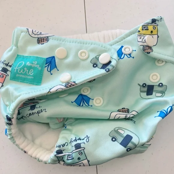 Pampers Pure Hybrid Cloth Diapers New/Never Used. Comes with 12. OS.